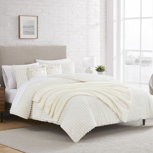 3pc Faux Rabbit Queen Comforter